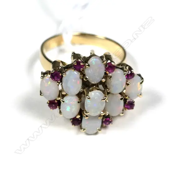 18k Y/GOLD 9 OPAL & 8 RUBY CLUSTER RING 5.65gms