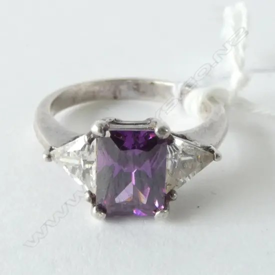 ONE COLOUR CZ & 2 WHITE CZ, IN 925 SILVER RING, TESTED