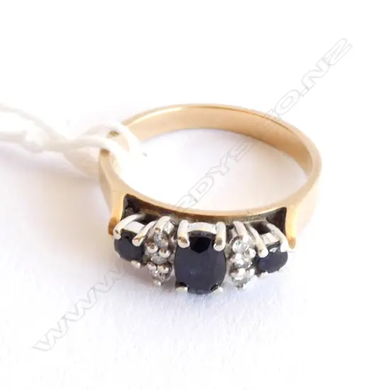 9ct GOLD SAPPHIRE  (CREATED ??) & DIAMOND RING