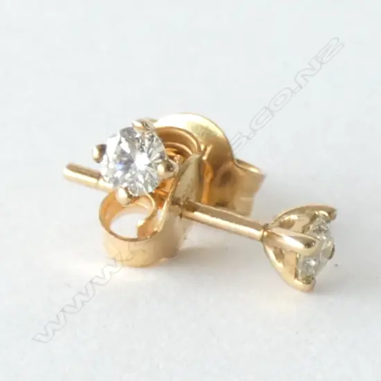 PAIR 9CT GOLD AND DIAMOND STUD EARRINGS