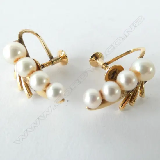 14CT GOLD MIKIMOTO PEARL EARRINGS IN ORIG. BOX