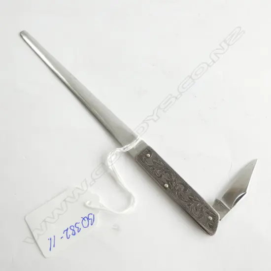 (010) SILVER HANDLED STEEL LETTER KNIFE