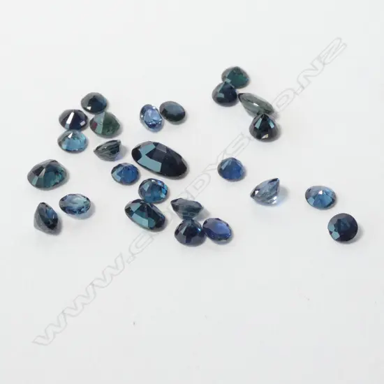 SAPPHIRES, 10CT, OVAL & ROUND (25)