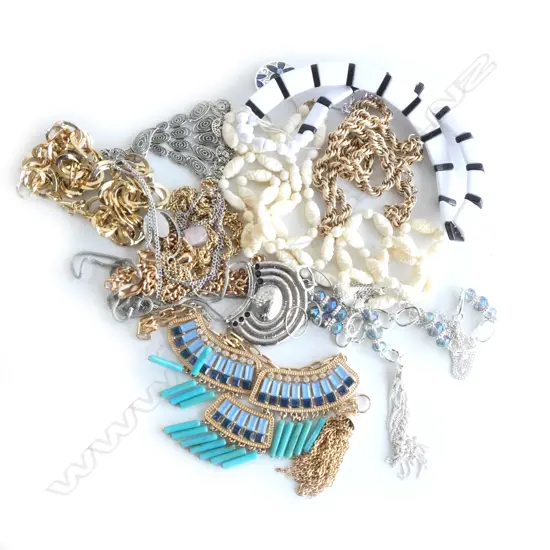 LG BAG ASSORTED QUALITY COSTUME JEWELLERY 