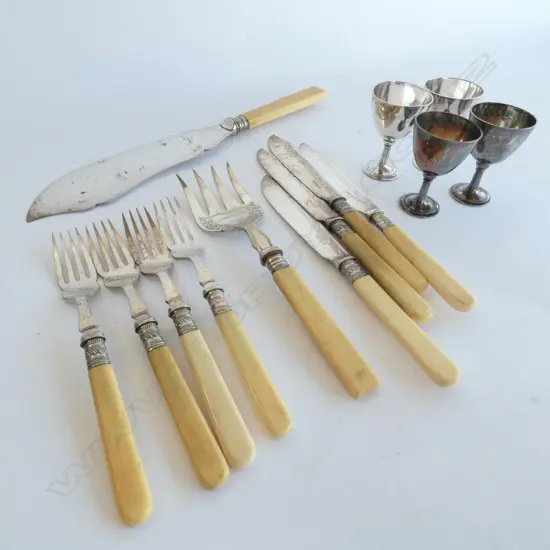  CASEIN & SILVER PLATE FISH SET/SILVER PLATE EGG CUPS