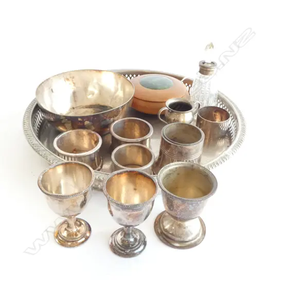 NZ KAURI & JADE ROUND LIDDED BOX, DIA. 95MM & EP TRAY & EP WARE + U,S.S.CO NAPKIN RING ETC