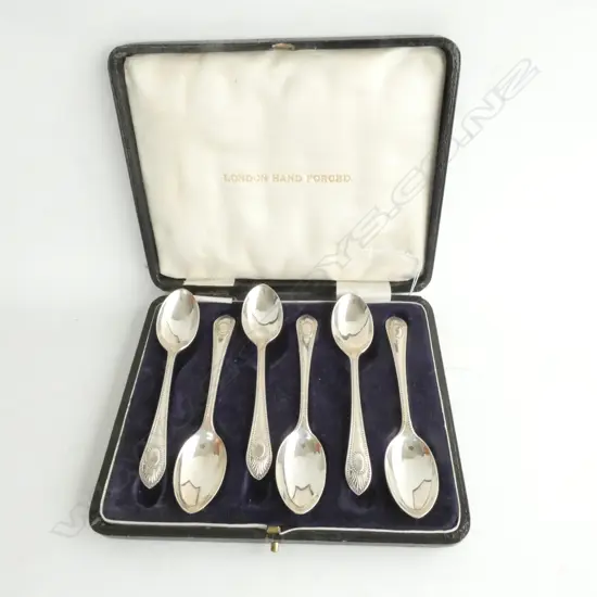 CASED SET OF 6 HAND FORGED STG SILVER COFFEE SPOONS, LONDON 1928, 114.GM