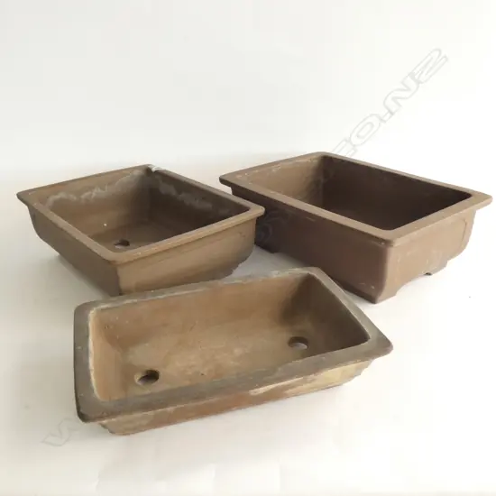 THREE JAPANESE BONSAI POTS, LONGEST 260MM