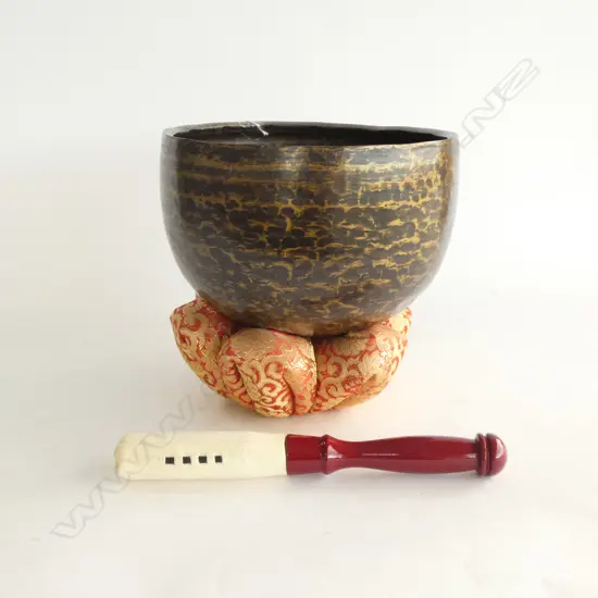 LG TIBETAN SINGING BOWL, DIA. 210MM
