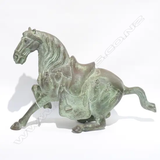 SUPERB CHINESE BRONZE HORSE SCULPTURE