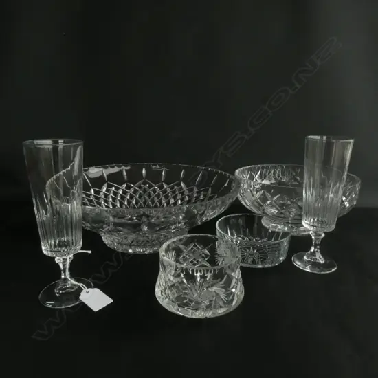 2 LARGE CRYSTAL BOWLS, 2 SMALL + 2 GLASSES 