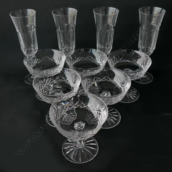 TEN CRYSTAL CHAMPAGNE GLASSES; 4 FLUTES