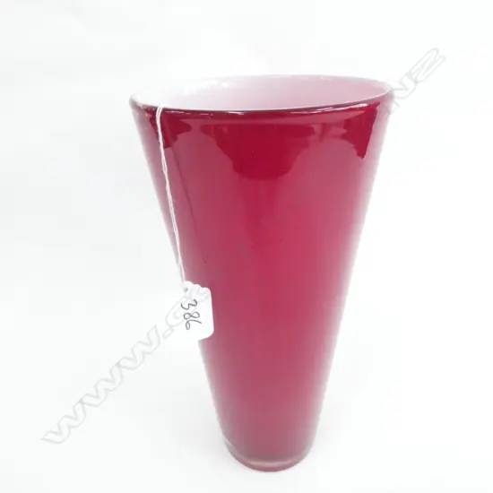 RUBY ART GLASS VASE 255mm