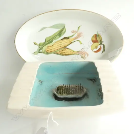 ROYAL NORFOLK IKEBANA BOWL + R/WORCESTER EVESHAM DISH L. 310MM