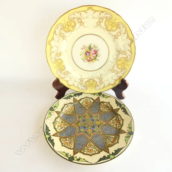  ROYAL DOULTON PLATE AND ROYAL WORCESTER PLATE