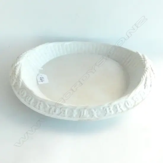 VINTAGE BREAD PLATE AF