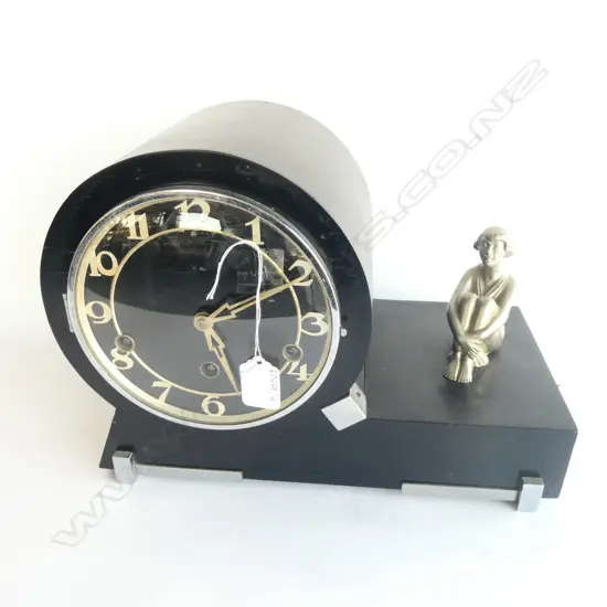 ART DECO BLACK & CHROME MANTEL CLOCK w SEATED FEMALE FIGURE STATUETTE