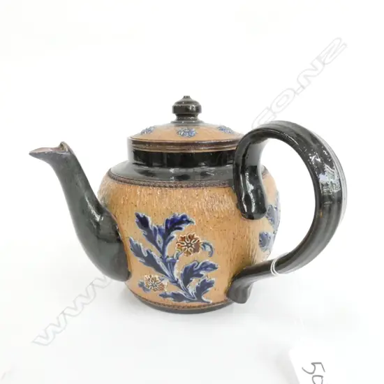 DOULTON LAMBETH SIDE HANDLED TEAPOT REPAIR TO SPOUT H 140 MM