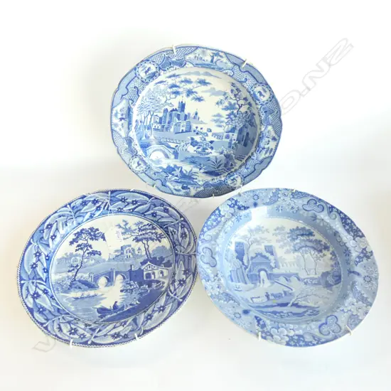 3 19thC SPODE BLUE & WHITE DISHES (INCL FLOWER & CROSS PATTERN)