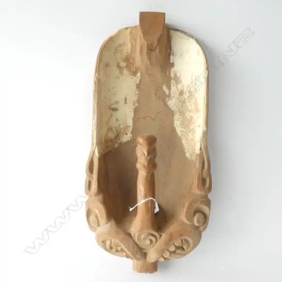 BRYAN MCCURRACH CARVED WOODEN MAORI CANOE BAILER UNFINISHED L. 500MM