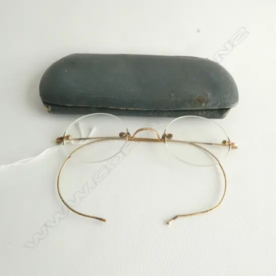 PR OLD SPECTACLES GOLD PLATED FRAMES