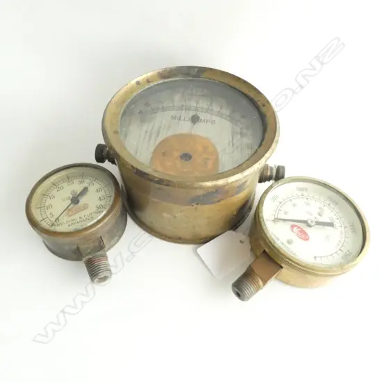 3 VINTAGE GAUGES; 2 MECO 1 MILLIAMP 105MM DIA