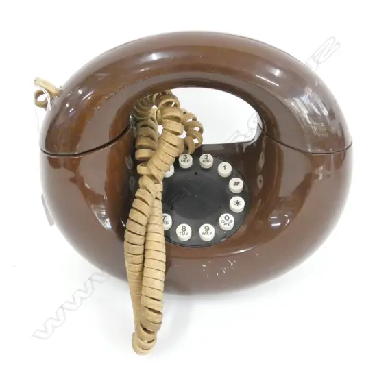 OLD BROWN ROUND PHONE