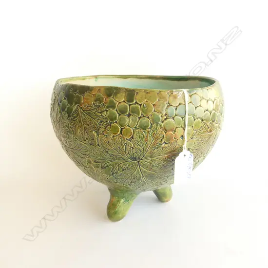 GREEN GLAZED POTTERY JARDINEIRE GRAPES & LEAVES 3 LEGS