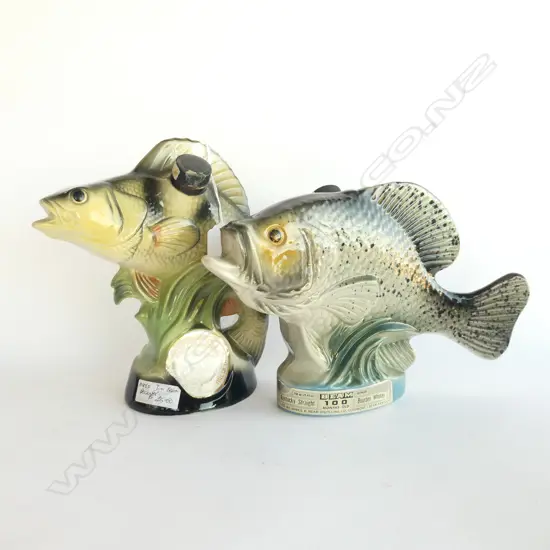 2 JIM BEAM FISH DECANTERS H. 230MM