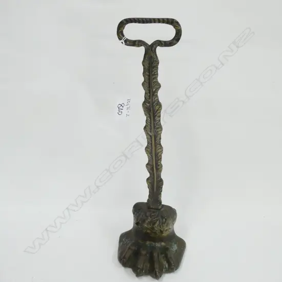 VICTORIAN HANDLED CLAW DOORSTOP H.380mm