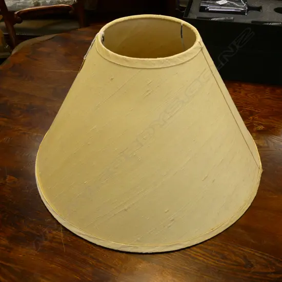 YELLOW SILK SHADE H. 290MM