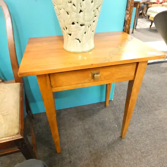 SIDE TABLE WITH DRAWER H. 700MM