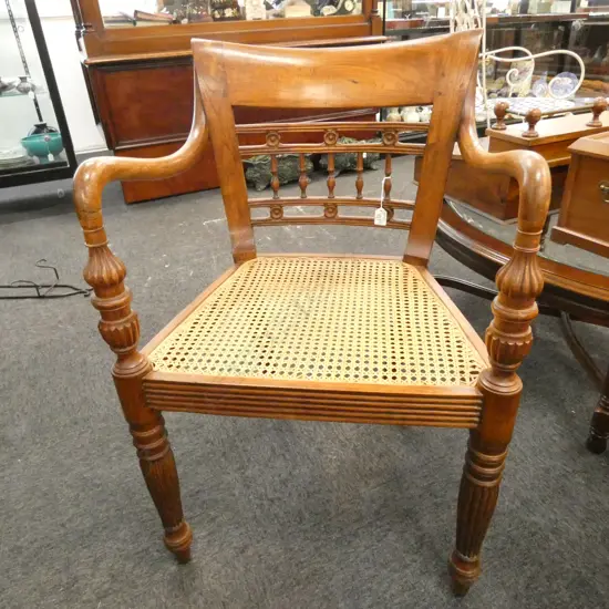 TEAK ARM CHAIR
