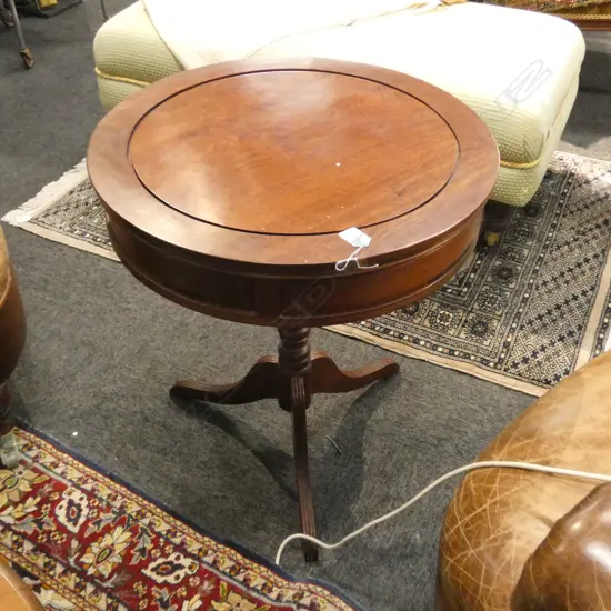 ROUND 2-DRAWER MAHOGANY OCCASIONAL TABLE DIA. 530  H. 620MM