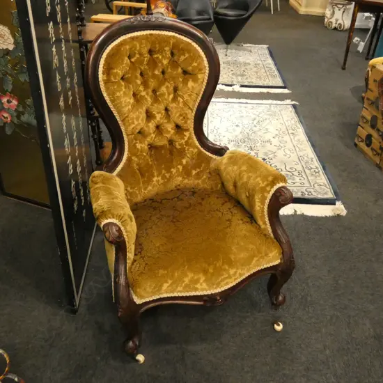 WALNUT GRANDMOTHER CHAIR