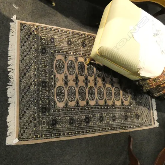 PERSIAN WOOL PILE RUG 1520 X 1000MM