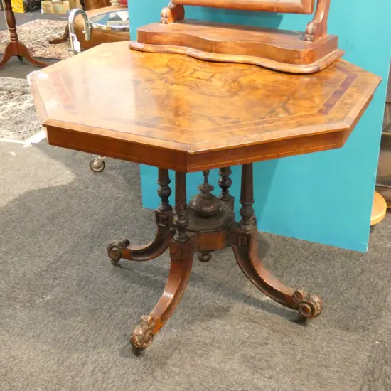 LATE VICT WALNUT OCTAGONAL OCCASIONAL TABLE W 890 MM