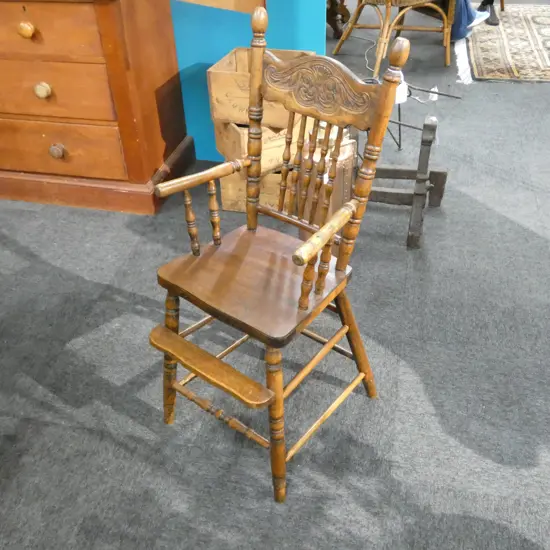 CHILDS HIGH CHAIR H. 960MM