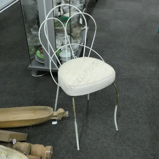 MID CENTURY WHITE METAL BEDROOM CHAIR