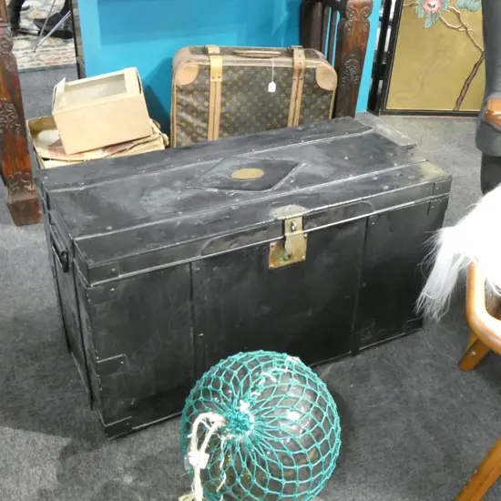 BLACK METAL TRUNK L. 860MM