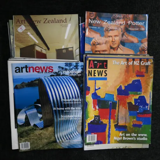 LOT ASST ART N.Z/ART NEWS ETC