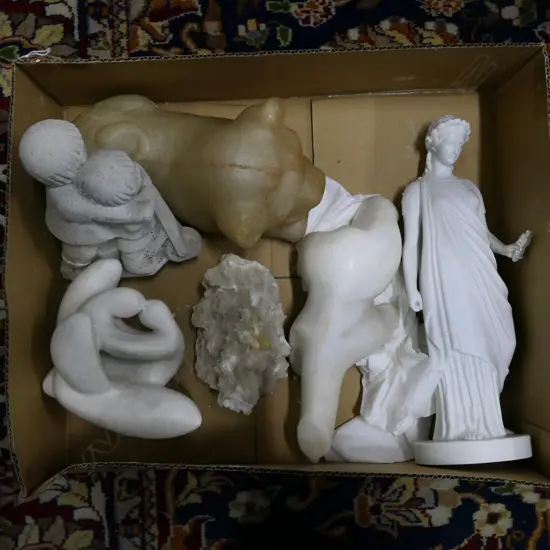 BOX LOT SOAP STONE / WOODEN PIECES ETC