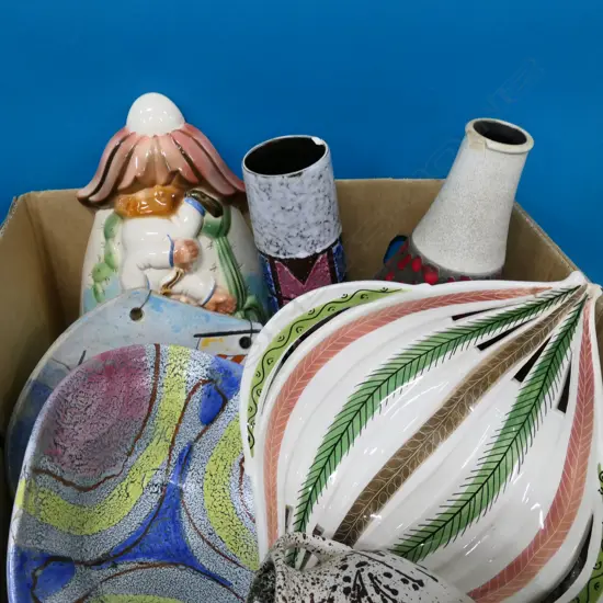 LOT ASST STUDIO POTTERY ETC, AF