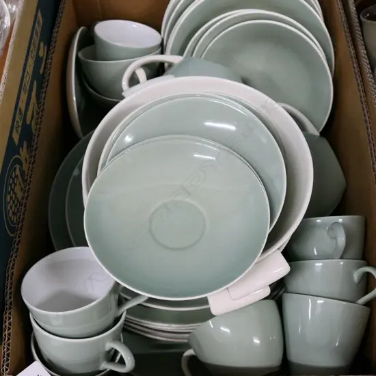 POOLE 'CAMEO' CELADON DINNER SET AF