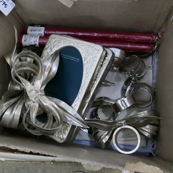 BOX SILVER PLATE; PR FRAMES 145 X 110MM & SET OF NAPKIN RINGS & CANDLE HOLDERS 