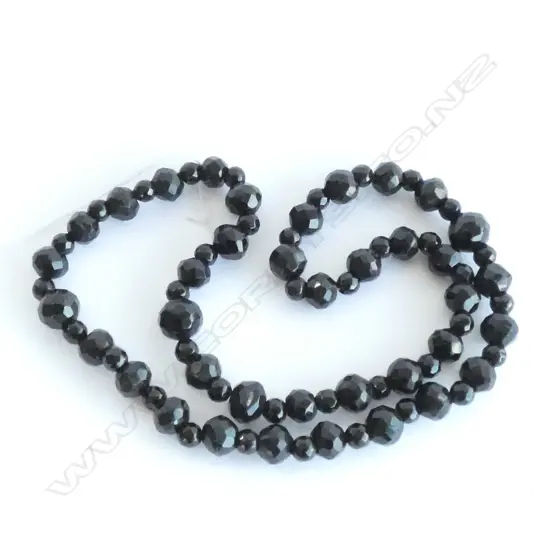 (18667)VINTAGE FRENCH JET (BLACK GLASS) NECKLACE