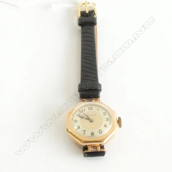 Rolex, Ladies 1926, 9ct Gold wristwatch, needs service