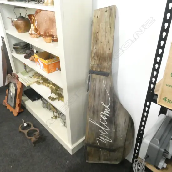 WOODEN WELCOME SIGN L. 1350MM