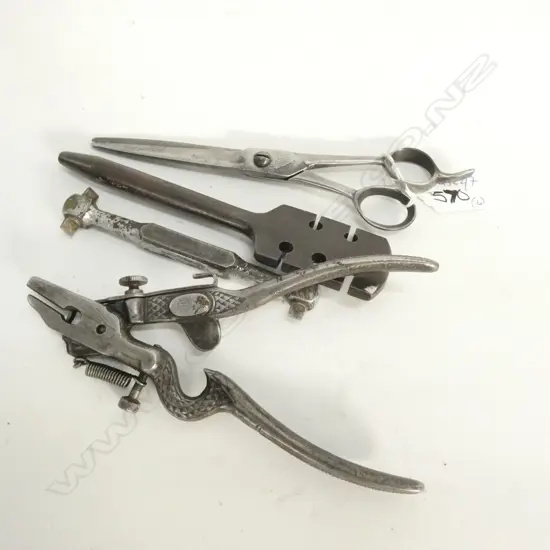 3 VINTAGE TOOLS + SCISSORS