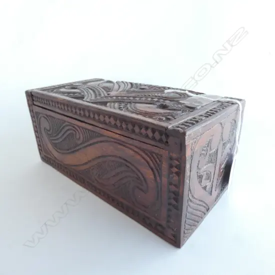 CARVED MAORI BOX L. 200MM